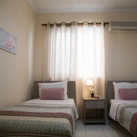 Philippos House * Νυδρί