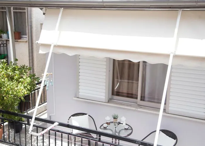 Lägenhet Philippos House Nidhrion